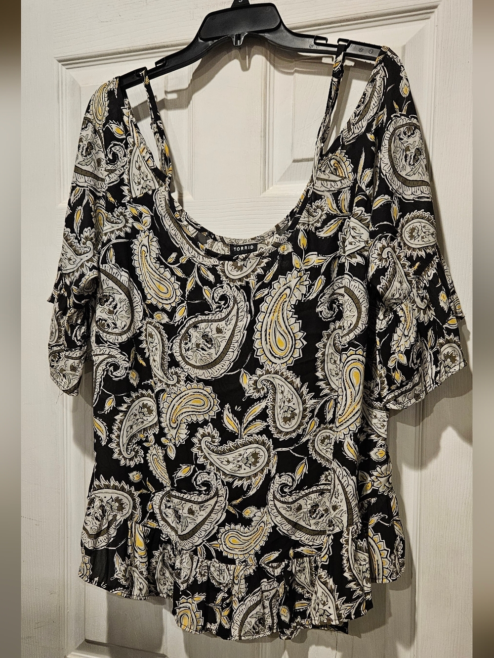 TORRID TOP